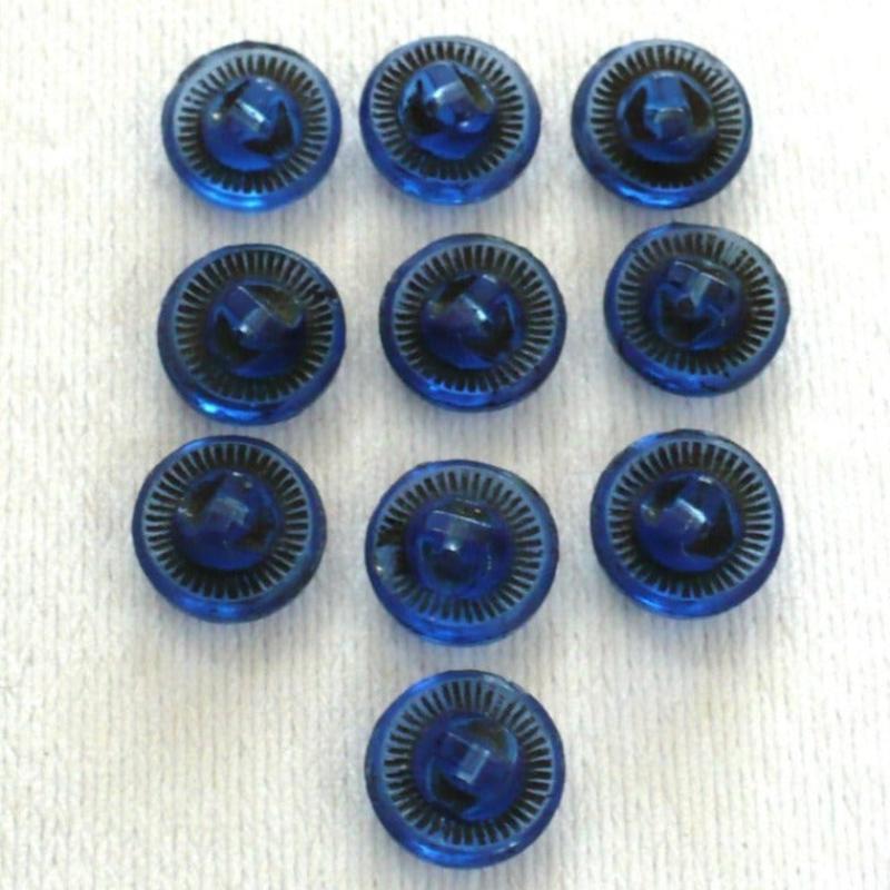 15L Blue Glass Diminutive Buttons