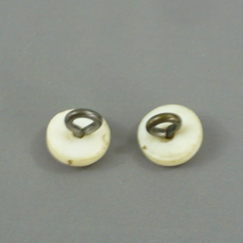 16L White Bone Pin Shank Buttons