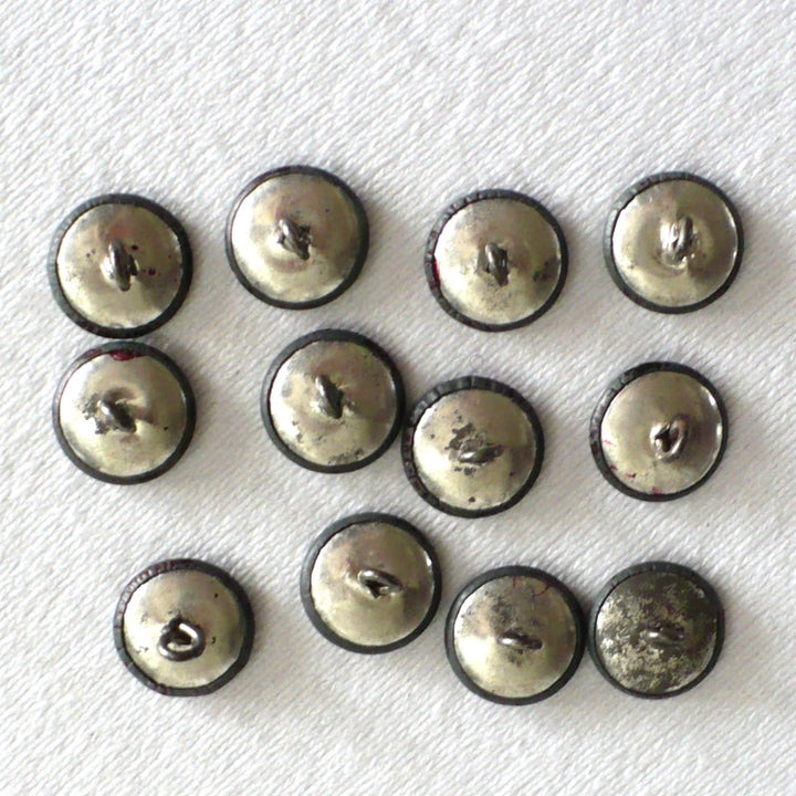 21L Pierced Metal Shank Buttons