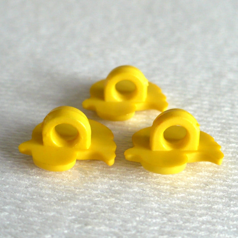 21L Yellow Duck Shank Buttons