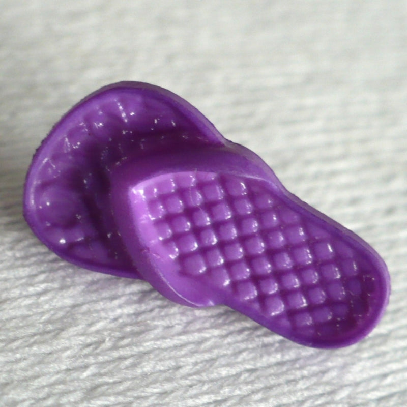 34L Purple Flip-Flop Shoe Shank Button