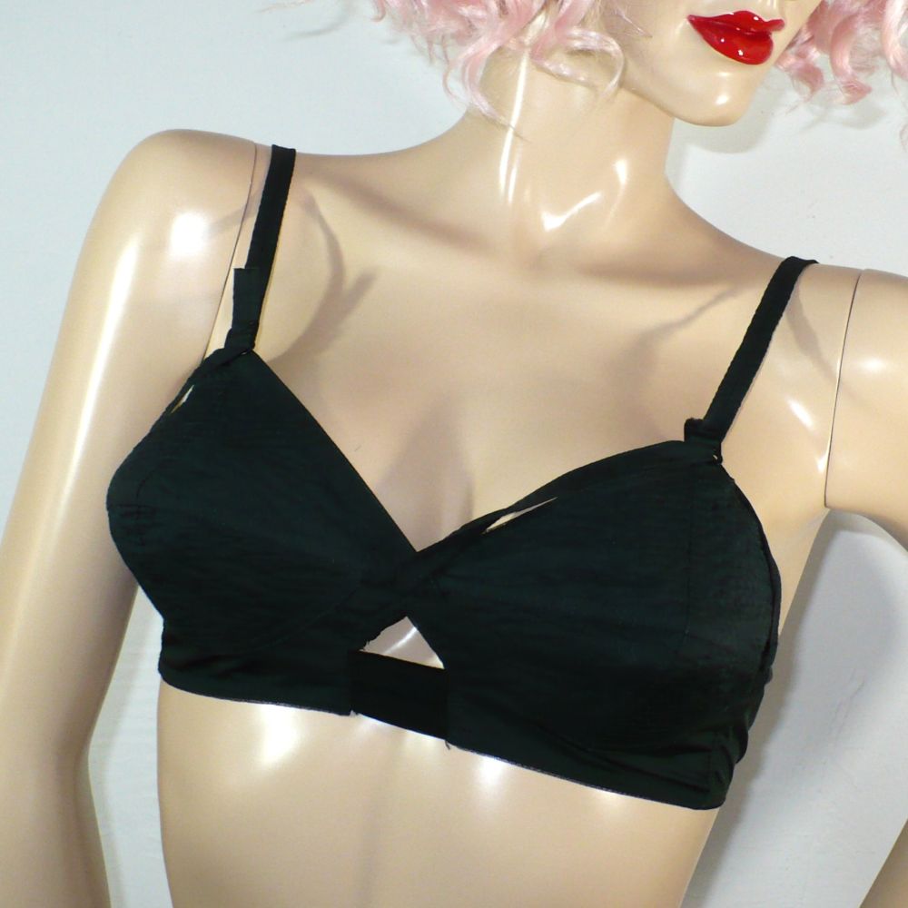 1950s vintage Babelicious Black Bullet Bra.