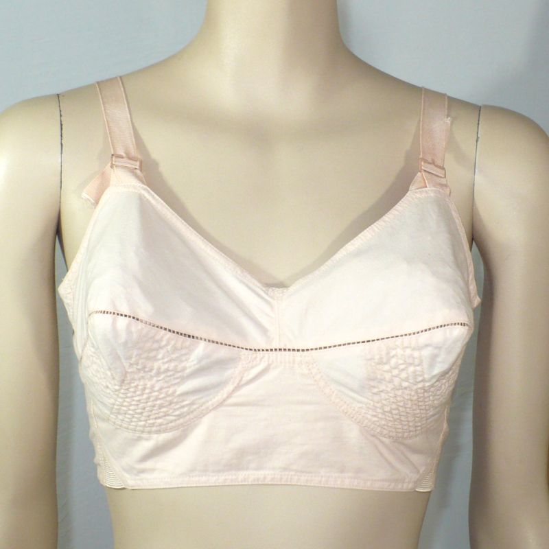 1940s Vintage Extended Band Longline Flattering Firm Uplift Bra i Peachy Cotton.