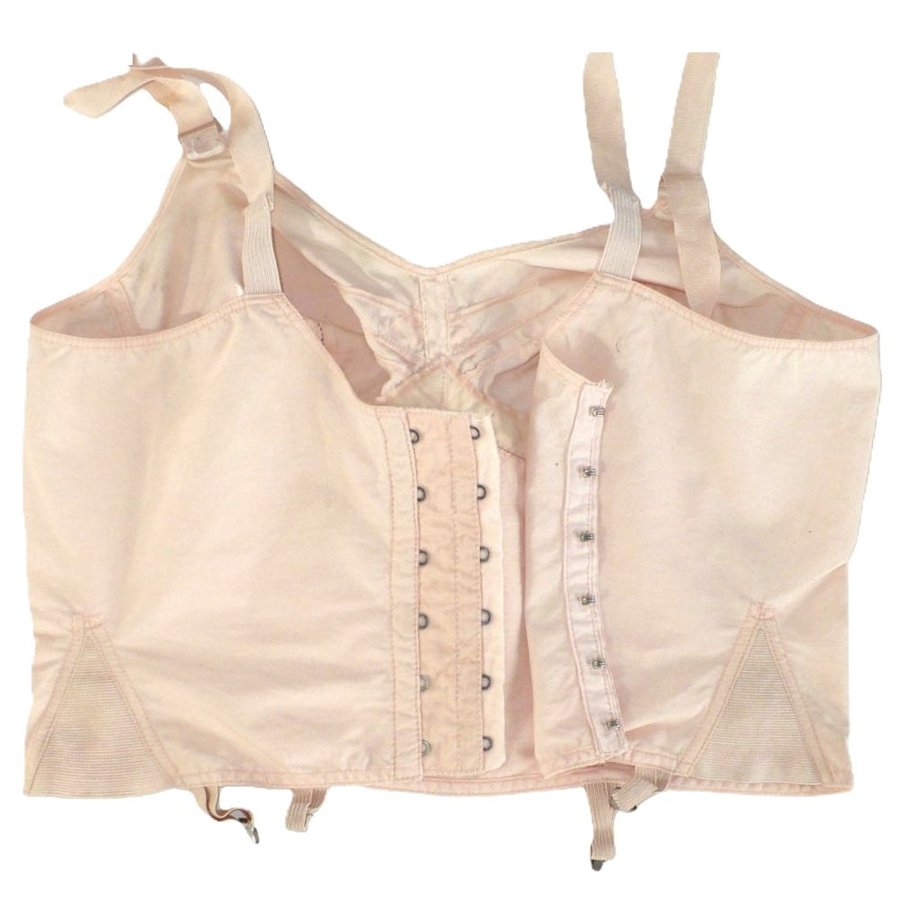 Vintage WW2 longline brassiere with girdle hooks. 