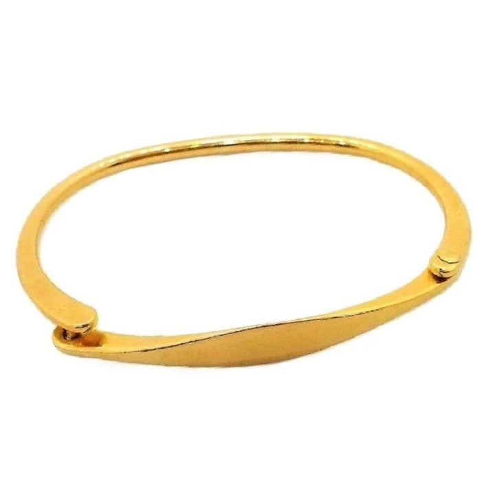 1970s  Effortlessly Chic Shackle Bracelet