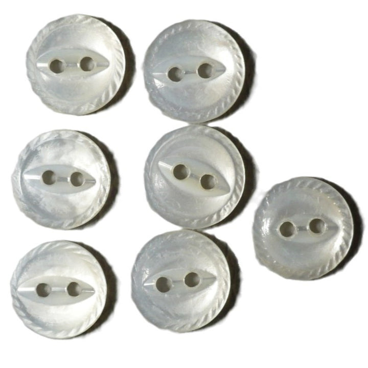 11L Two Hole Fancy Pearl Shell Dimi Buttons