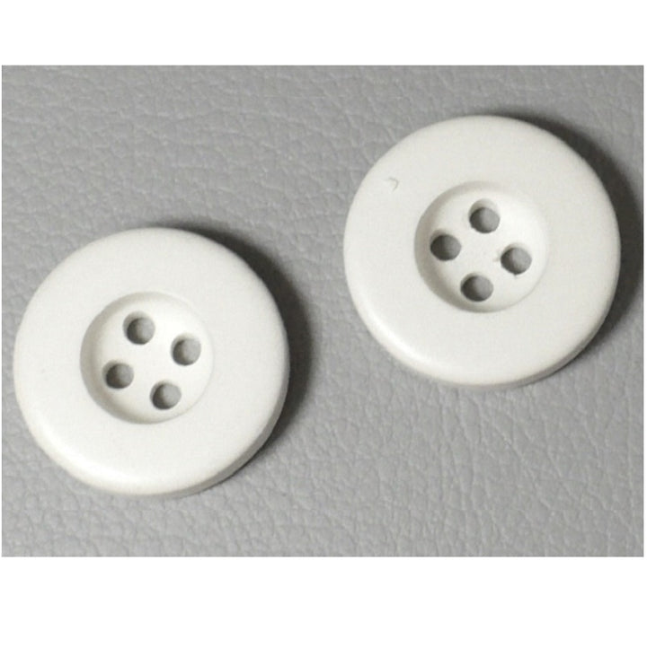 29L White Four Hole Plastic Buttons