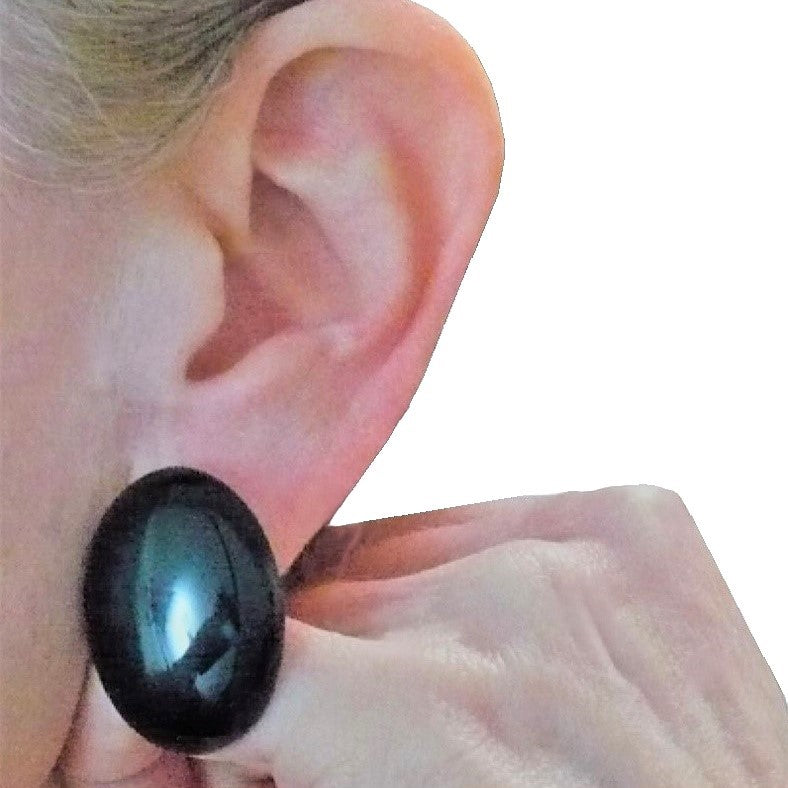 1980s Black Onyx Minimalist Earrings