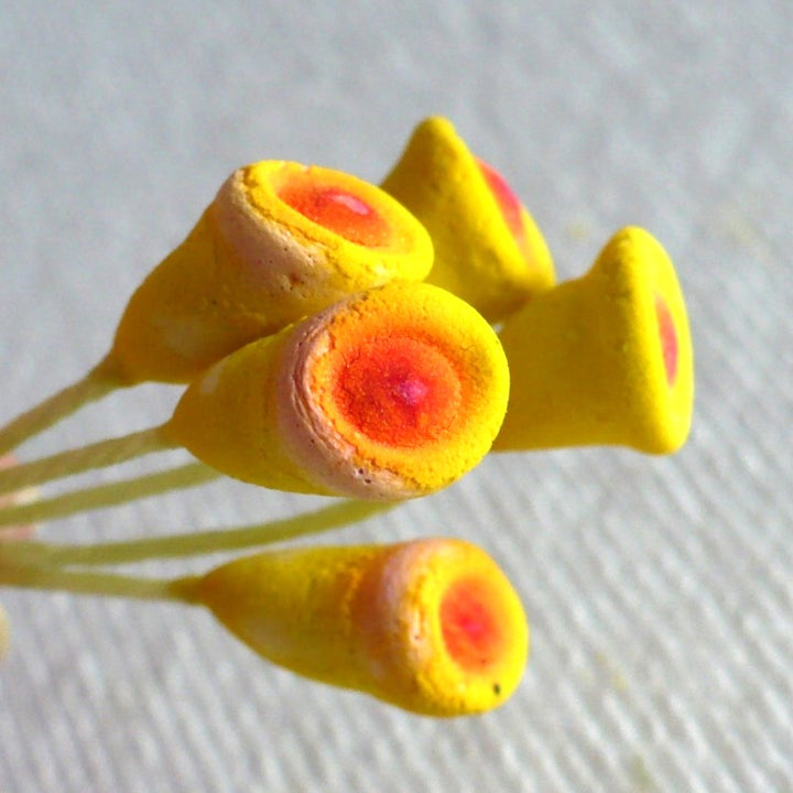 1950s Vintage 4cm Yellow Orange Calla Lily Millinery Stems