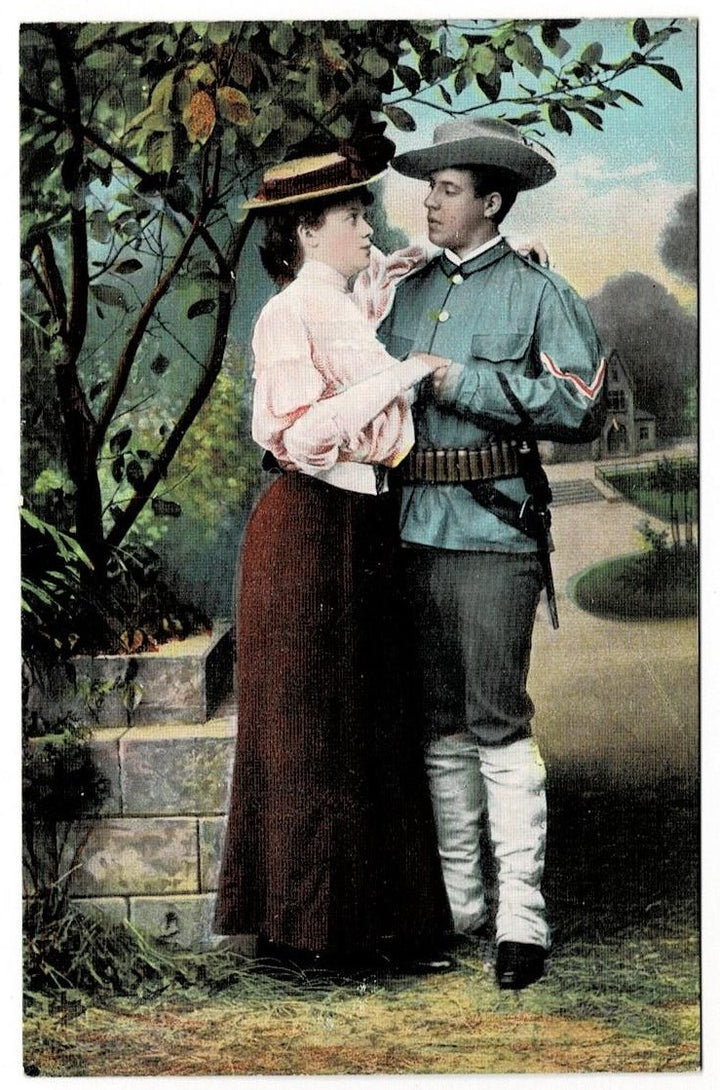 1917 WW1 French Soldier & His Lady