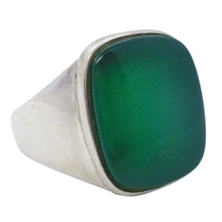 9 S'Paliu Chrysoprase Ring